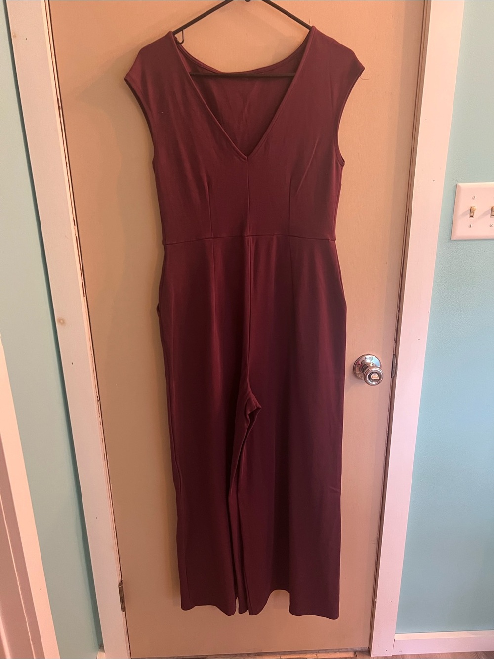 Old Navy Burgundy Cap sleeve Jumpsuit - Picture 2 of 4